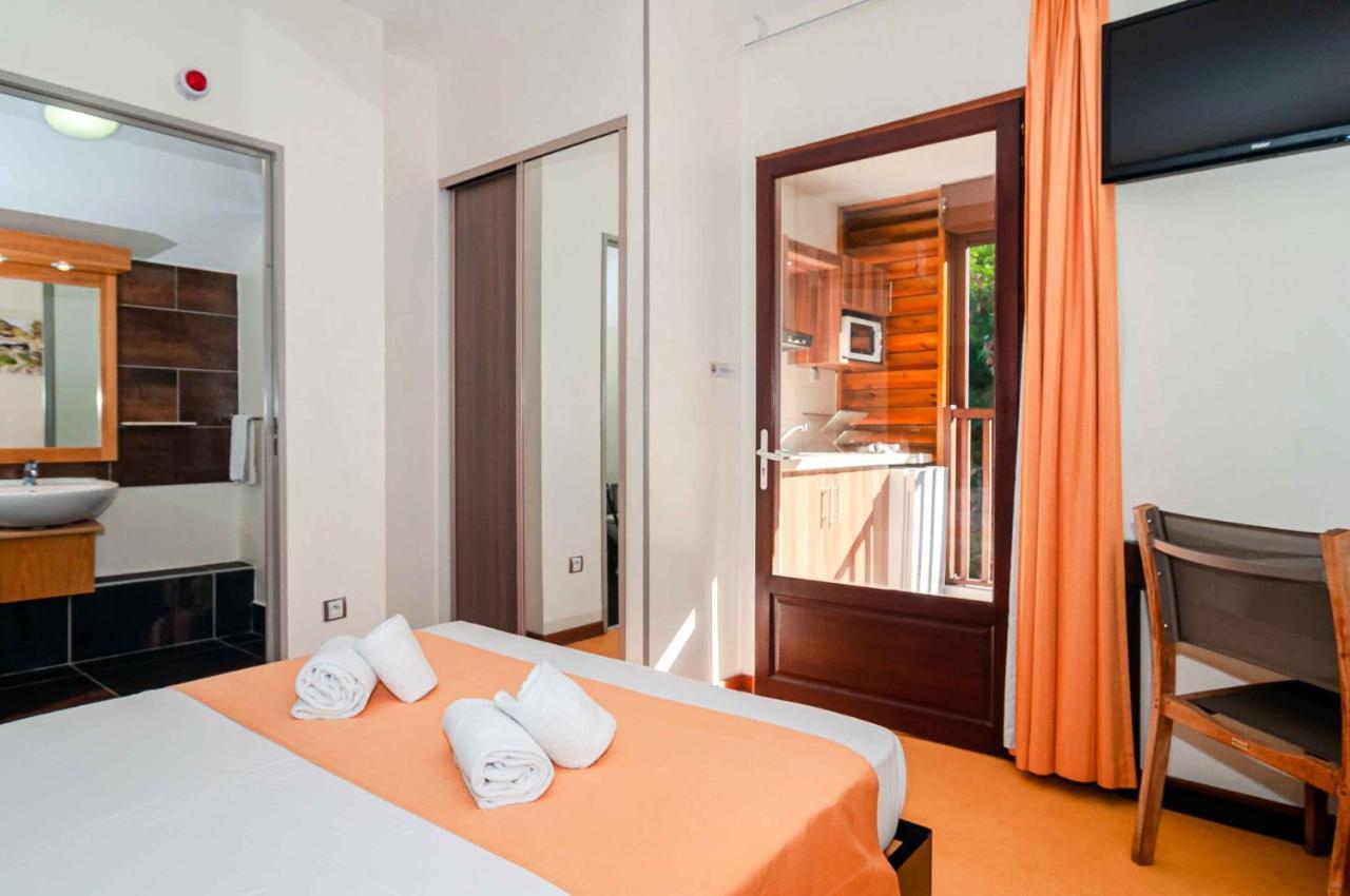 Tama Hotel Сен-Жиль-ле-Бэн Экстерьер фото