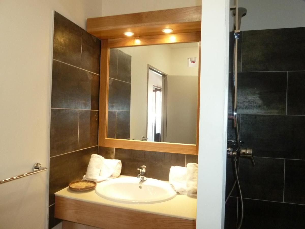 Tama Hotel Сен-Жиль-ле-Бэн Экстерьер фото